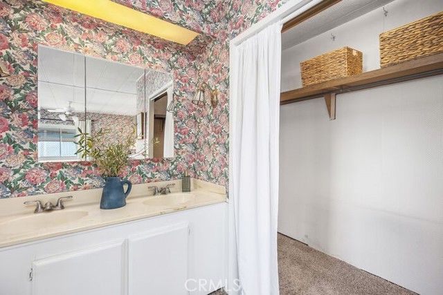 19251 Brookhurst Street 137, Huntington Beach, CA 92646