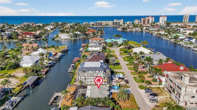 418 SEABEE AVE, Naples, FL 34108