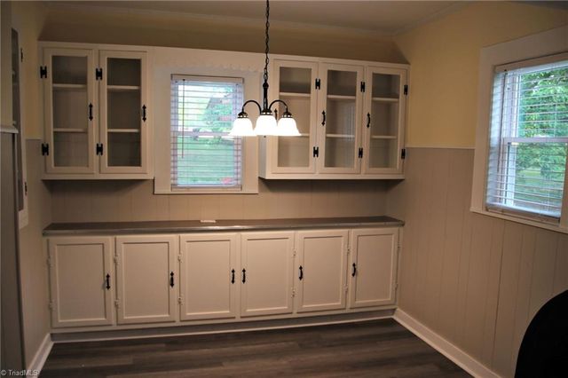 661 Dalton Road, King, NC 27021