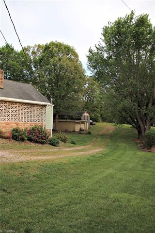 661 Dalton Road, King, NC 27021