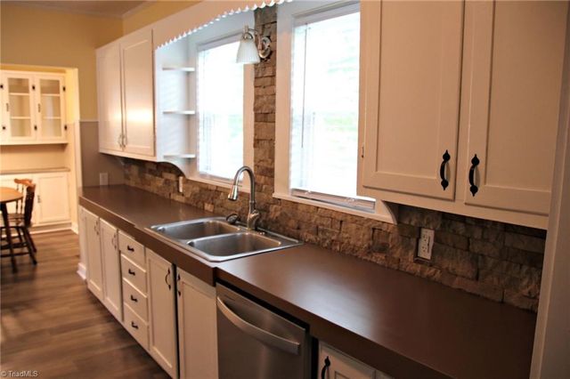 661 Dalton Road, King, NC 27021