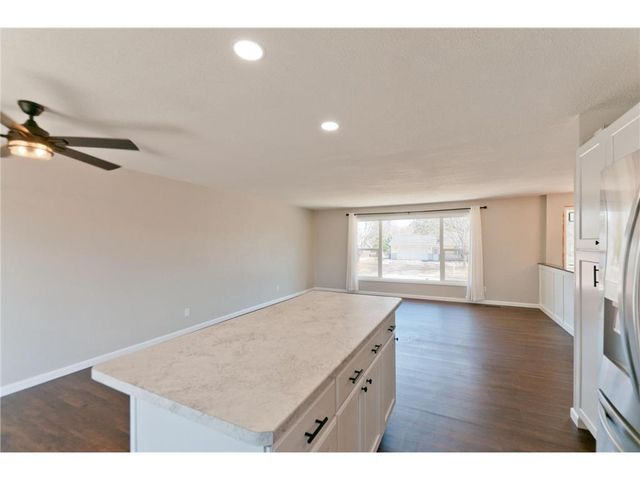 932 Yorkshire Avenue, Rice Lake, WI 54868