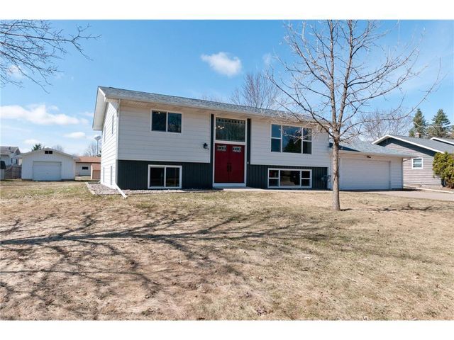 932 Yorkshire Avenue, Rice Lake, WI 54868