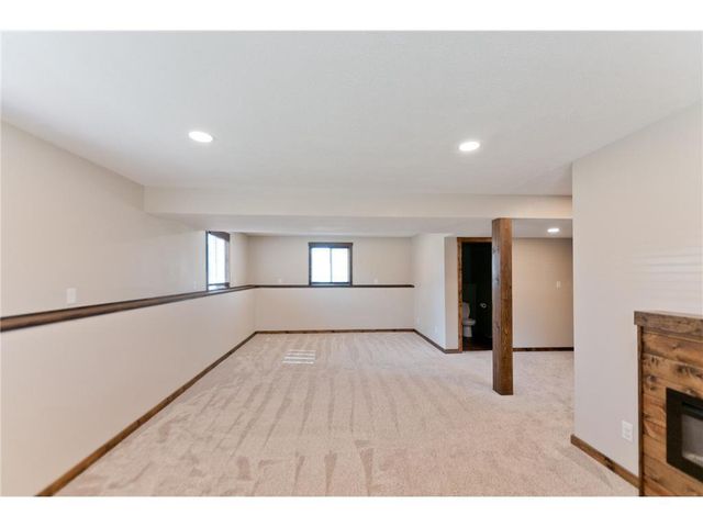 932 Yorkshire Avenue, Rice Lake, WI 54868