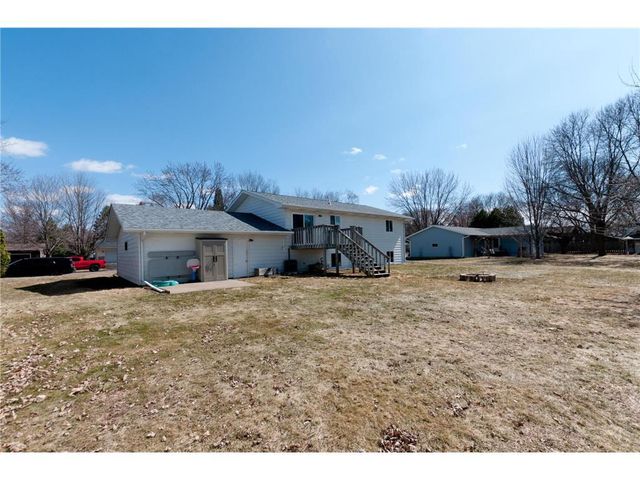 932 Yorkshire Avenue, Rice Lake, WI 54868