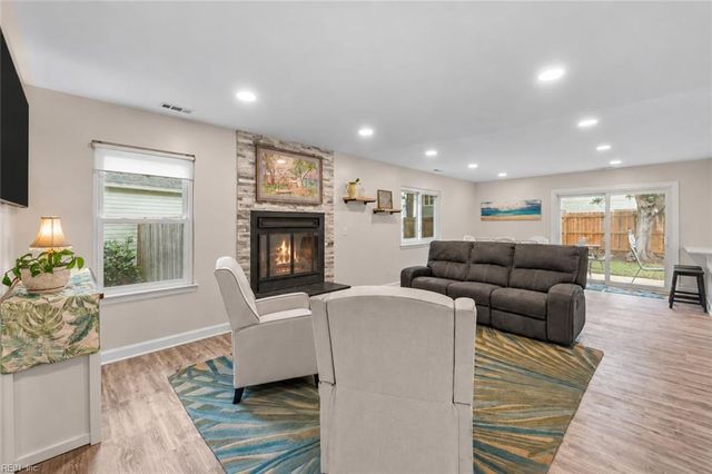 3605 Dryden CT, Virginia Beach, VA 23462
