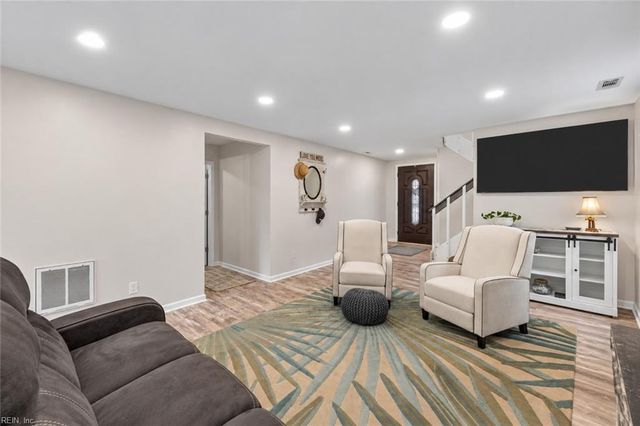 3605 Dryden CT, Virginia Beach, VA 23462