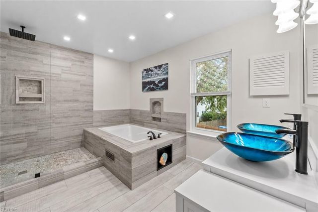 3605 Dryden CT, Virginia Beach, VA 23462
