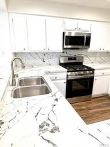 16866 Kingsbury, Granada Hills, CA 91344