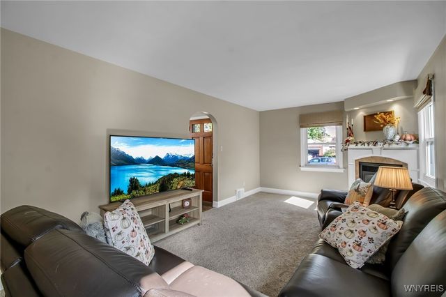 188 Linwood Avenue, North Tonawanda, NY 14120