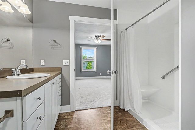 269 Aleigha Court 24, Grand Rapids, MI 49534