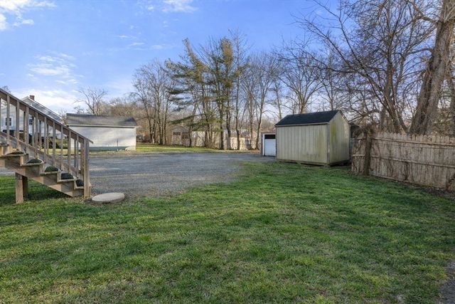 1222 Gar Hwy, Swansea, MA 02777