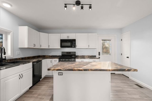 1222 Gar Hwy, Swansea, MA 02777