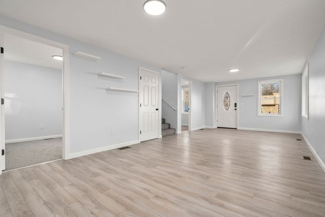 1222 Gar Hwy, Swansea, MA 02777