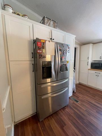 109 Tanyard Hill, Barbourville, KY 40906