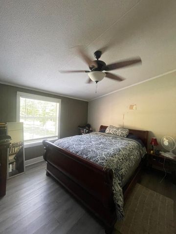109 Tanyard Hill, Barbourville, KY 40906