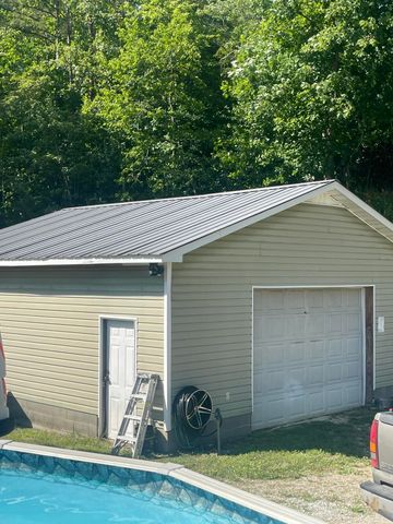 109 Tanyard Hill, Barbourville, KY 40906