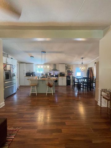 109 Tanyard Hill, Barbourville, KY 40906