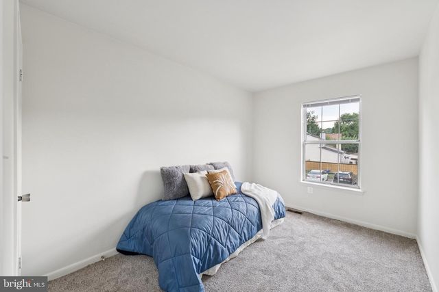 3664 MASTHEAD TRL, Triangle, VA 22172