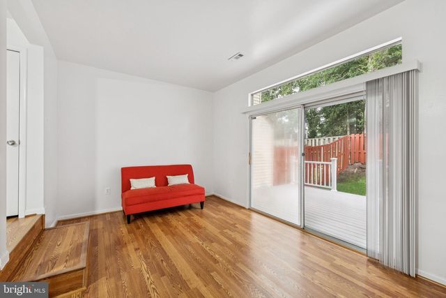 3664 MASTHEAD TRL, Triangle, VA 22172