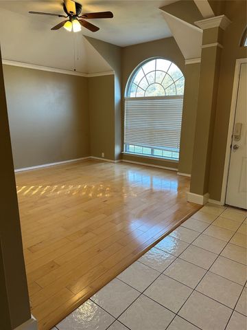 1800 Corvallis Court, Arlington, TX 76006