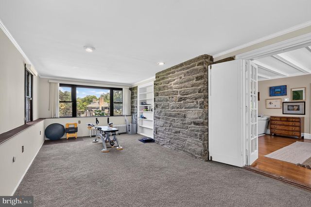 1 LATHAM PARK, Elkins Park, PA 19027