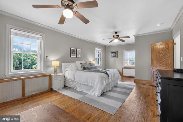 1 LATHAM PARK, Elkins Park, PA 19027