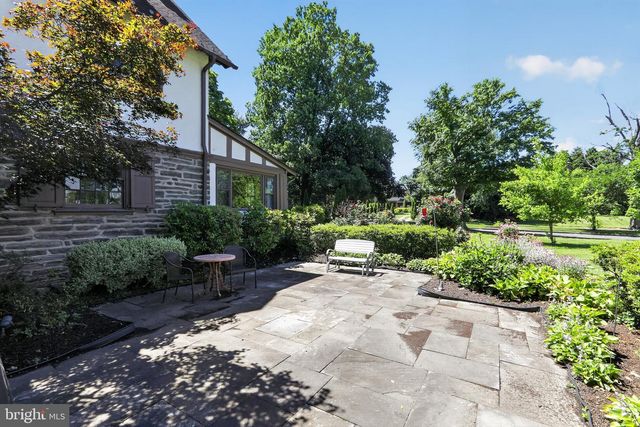 1 LATHAM PARK, Elkins Park, PA 19027