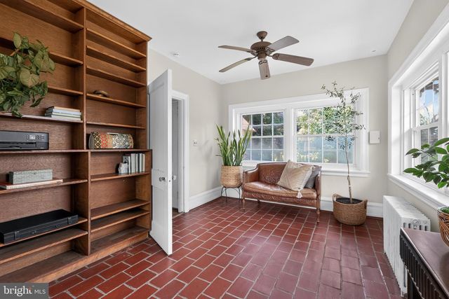 1 LATHAM PARK, Elkins Park, PA 19027