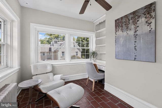 1 LATHAM PARK, Elkins Park, PA 19027
