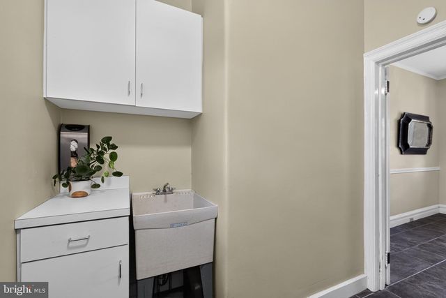 1 LATHAM PARK, Elkins Park, PA 19027