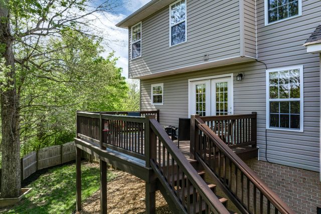 2102 Burgess Ln, Spring Hill, TN 37174