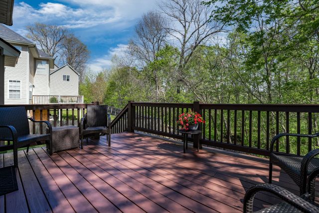 2102 Burgess Ln, Spring Hill, TN 37174