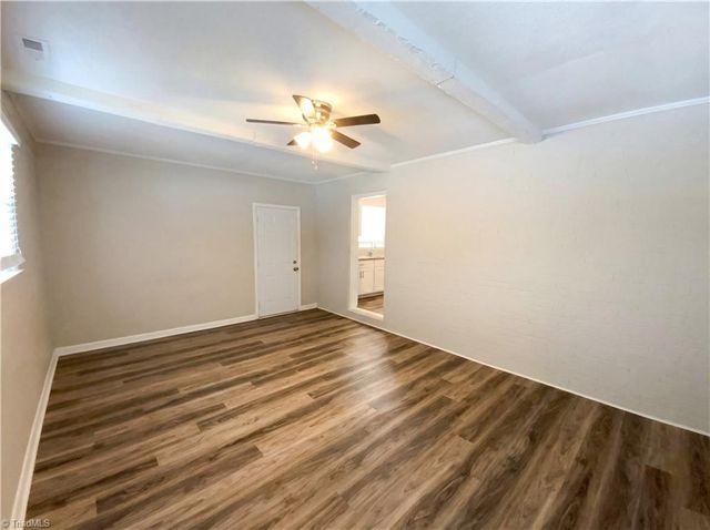 202 Hassellwood Drive, Jamestown, NC 27282