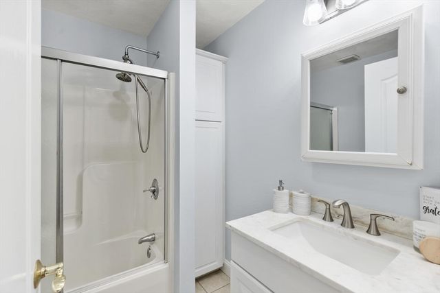 824 Main Street 1, Wakefield, MA 01880