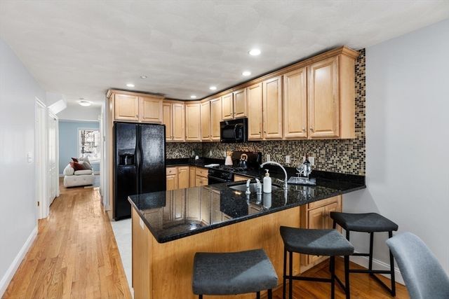 824 Main Street 1, Wakefield, MA 01880