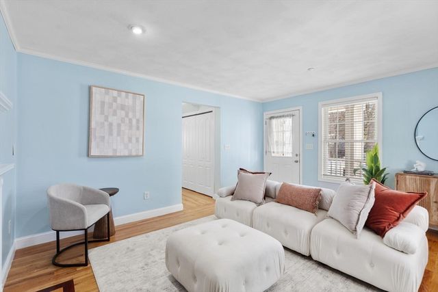 824 Main Street 1, Wakefield, MA 01880