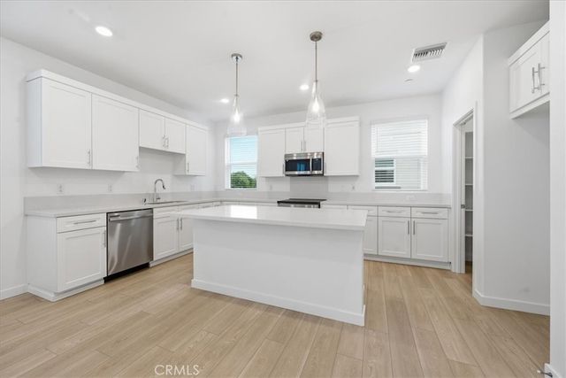 9335 Via Azul, Pico Rivera, CA 90660