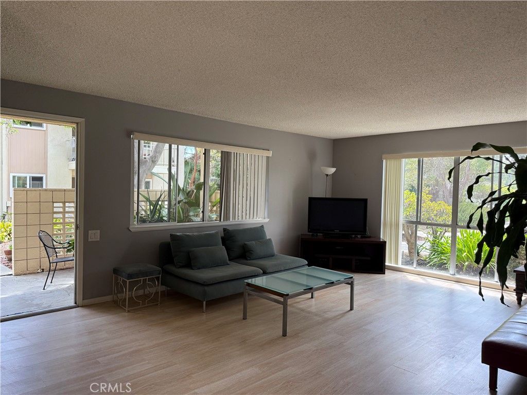 185 Avenida Majorca D, Laguna Woods, CA 92637 — photo 4