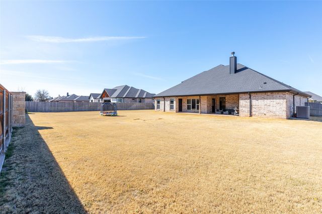 2301 Manor Oaks Terrace, Abilene, TX 79602