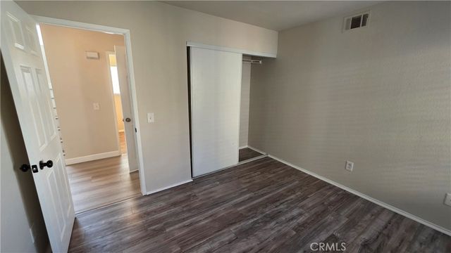15577 Castellion, Fontana, CA 92337
