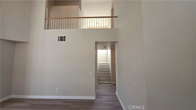 15577 Castellion, Fontana, CA 92337