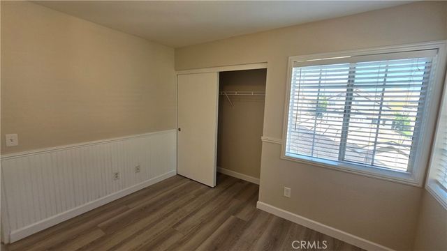 15577 Castellion, Fontana, CA 92337