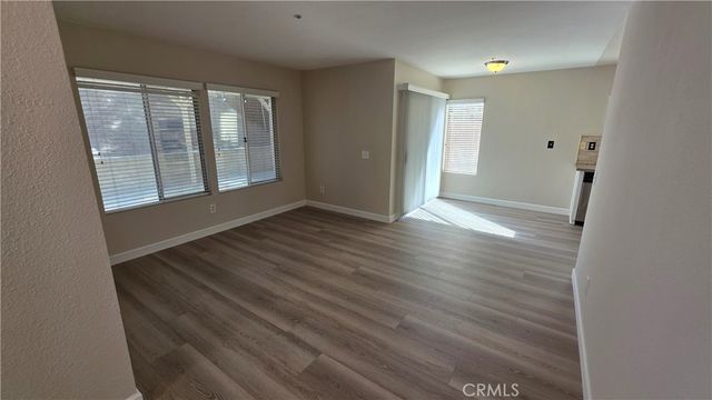 15577 Castellion, Fontana, CA 92337