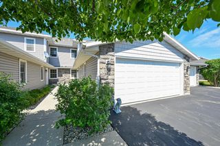 208 Potter ROAD #201, Elkhorn, WI 53121
