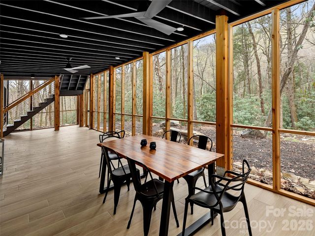 80 Hemlock Circle, Black Mountain, NC 28711