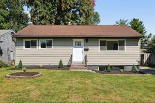 3594 Liv Moor Drive, Columbus, OH 43227