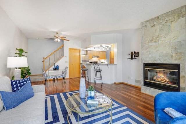506 Lovell Avenue 6, Roseville, MN 55113