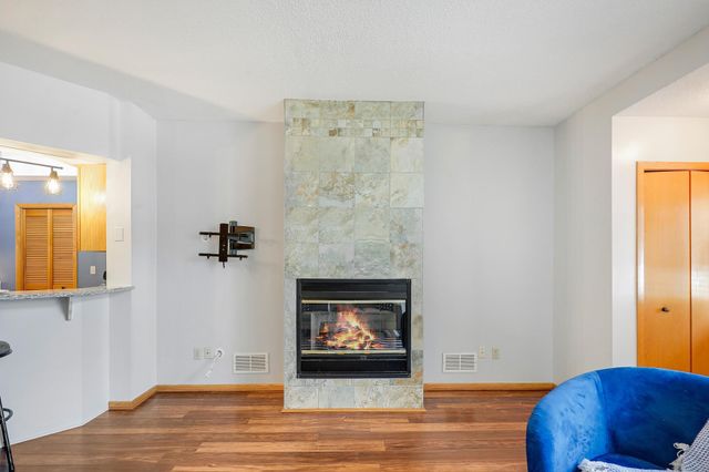 506 Lovell Avenue 6, Roseville, MN 55113