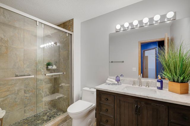 506 Lovell Avenue 6, Roseville, MN 55113